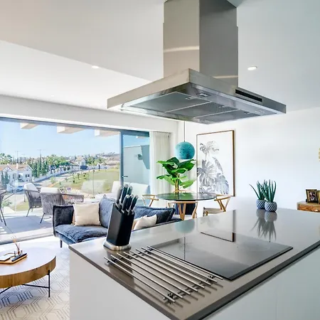 2 Bed Sea View Apartment Estepona