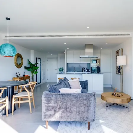 2 Bed Sea View *