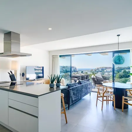 2 Bed Sea View *